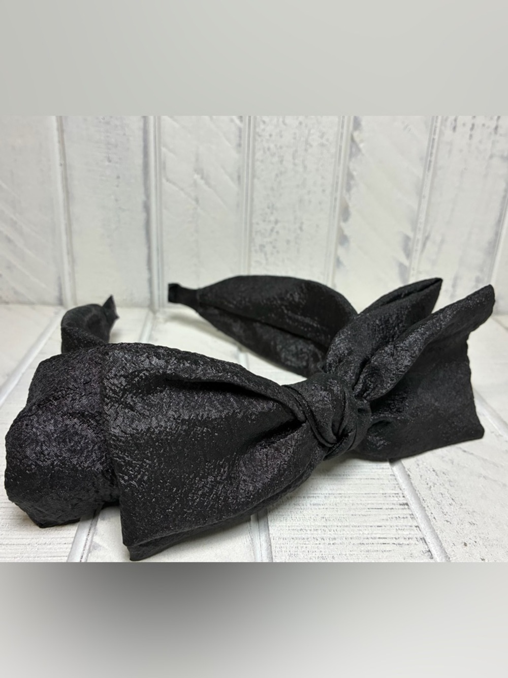 Women’s Hair Accessory Black Bow Headband Crinkle Effect Fabric Cute For Volume